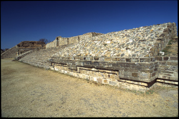 monte alban-32.jpg
